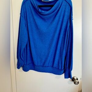 Free people sweater size medium